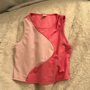 Cute pink tank top size 10y/xs